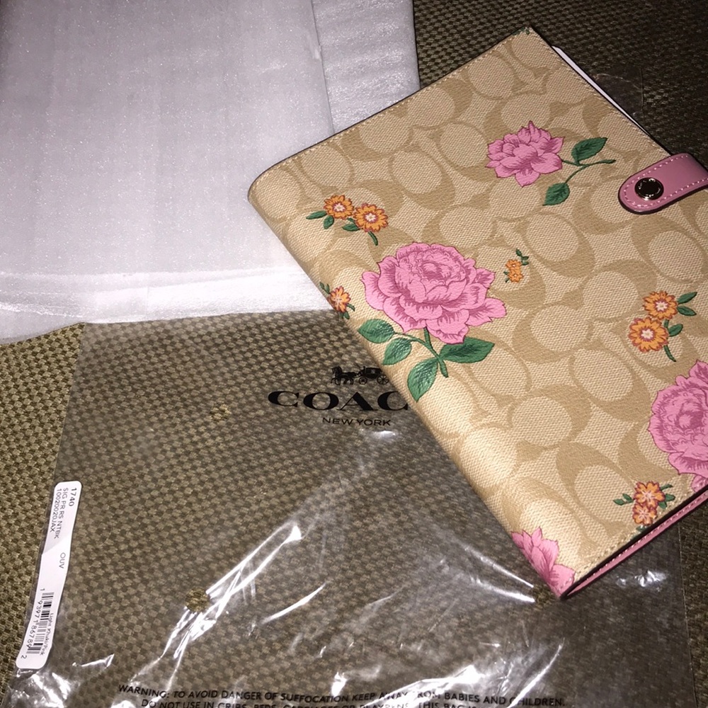 Coach notebook